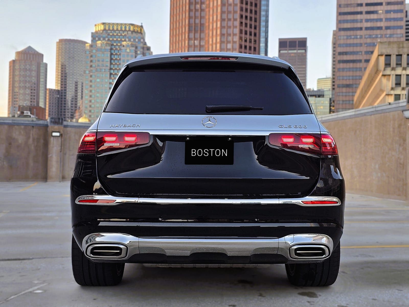 Black Mercedes-Maybach GLS 600
