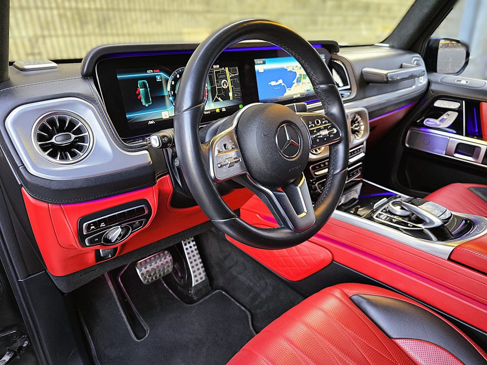 Black Mercedes-Benz G Wagon G550 SUV