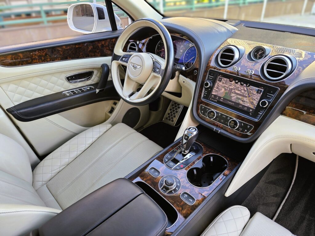 Bentley Bentayga
