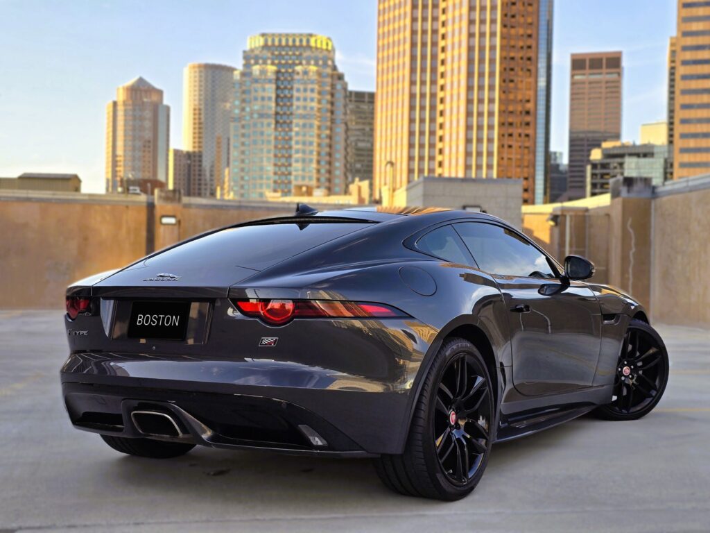 Home 151 Jaguar F-Type