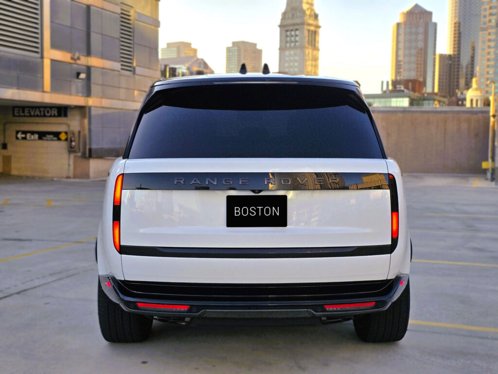 Range Rover Utility 4D P530 SE