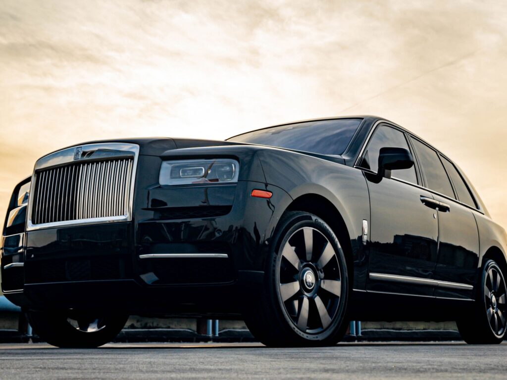 Home 31 Rolls-Royce Cullinan